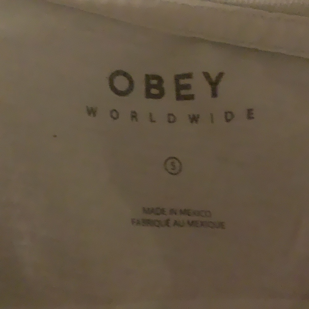Obey tee - Picture 3 of 3